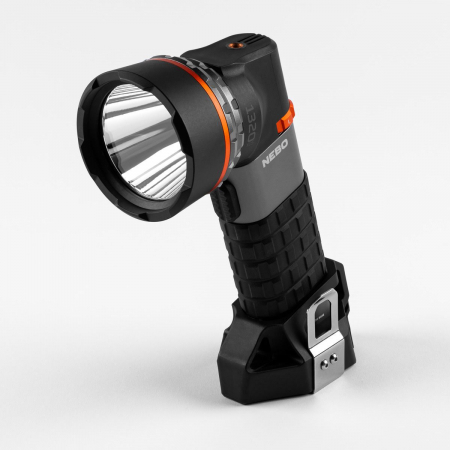 NEBO – NEB-SPT-1000 – LUXTREME Spotlight Three-Quarter Mile Beam Flashlight – BLACK