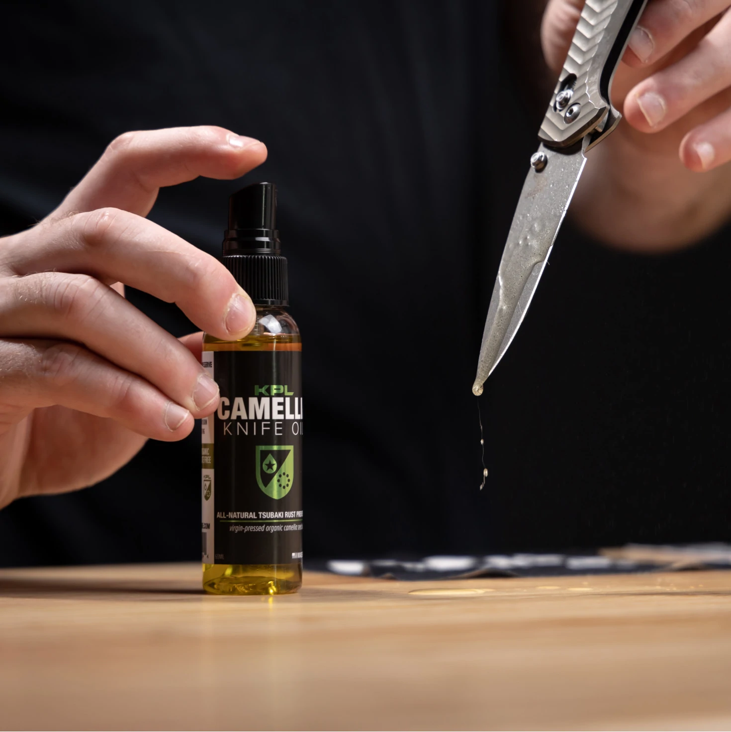 Knife Pivot Lube Organic Camellia Kitchen Knife Oil, 60mL Bottle with Spray  Applicator - KnifeCenter - KPLCAMELLIA