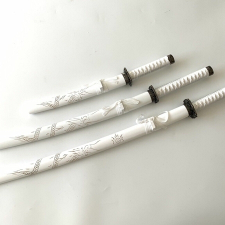 Misc – RT-5003WH – 3 Piece Samurai Sword Set – White and Black