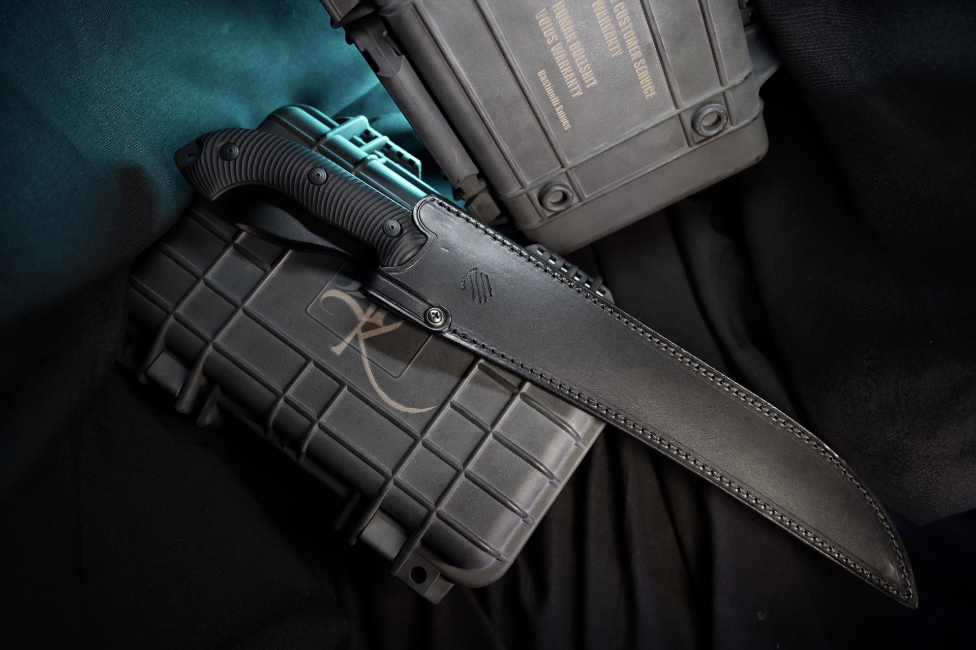 Bastinelli Creations - BAS200 - Separateur - Fixed Blade Knife - 12C27 Black Oxide Tanto - G10 - Black - Image 10