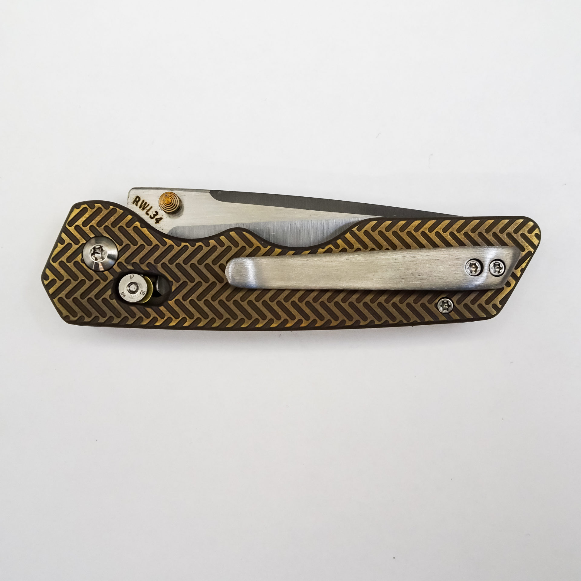 Attention 2 Detail Mercantile - A2DBLmHer - Bar Lock Medium - Folding Knife - RWL34 Steel Satin Drop Point - Herringbone Titanium - Bronze - Image 14