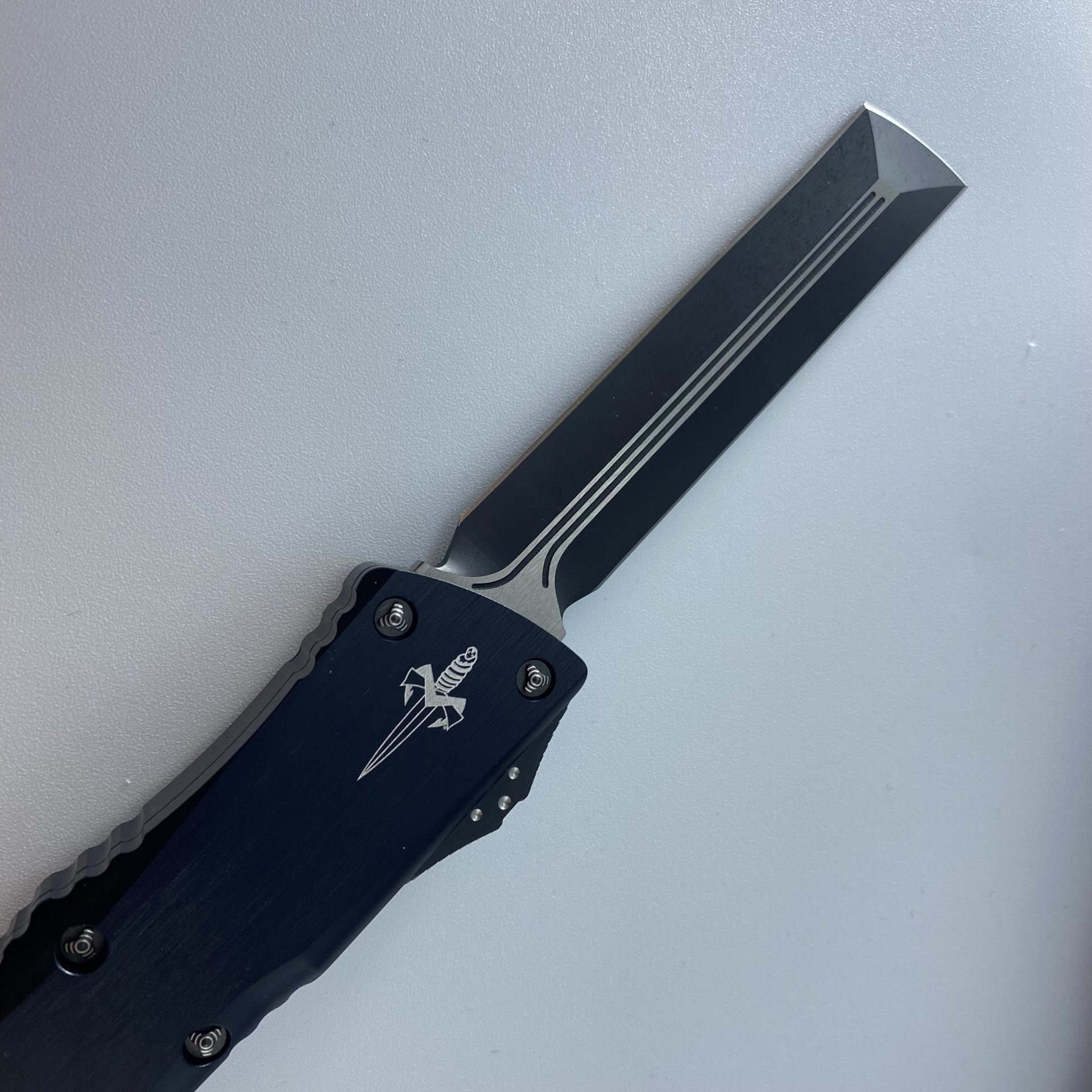 Marfione Custom Knives - 342-MCK - Marfione Custom Combat Troodon - OTF Auto - 342-MCK Marfione Custom Combat Troodon OTF Auto - Aluminum - Black - Image 9