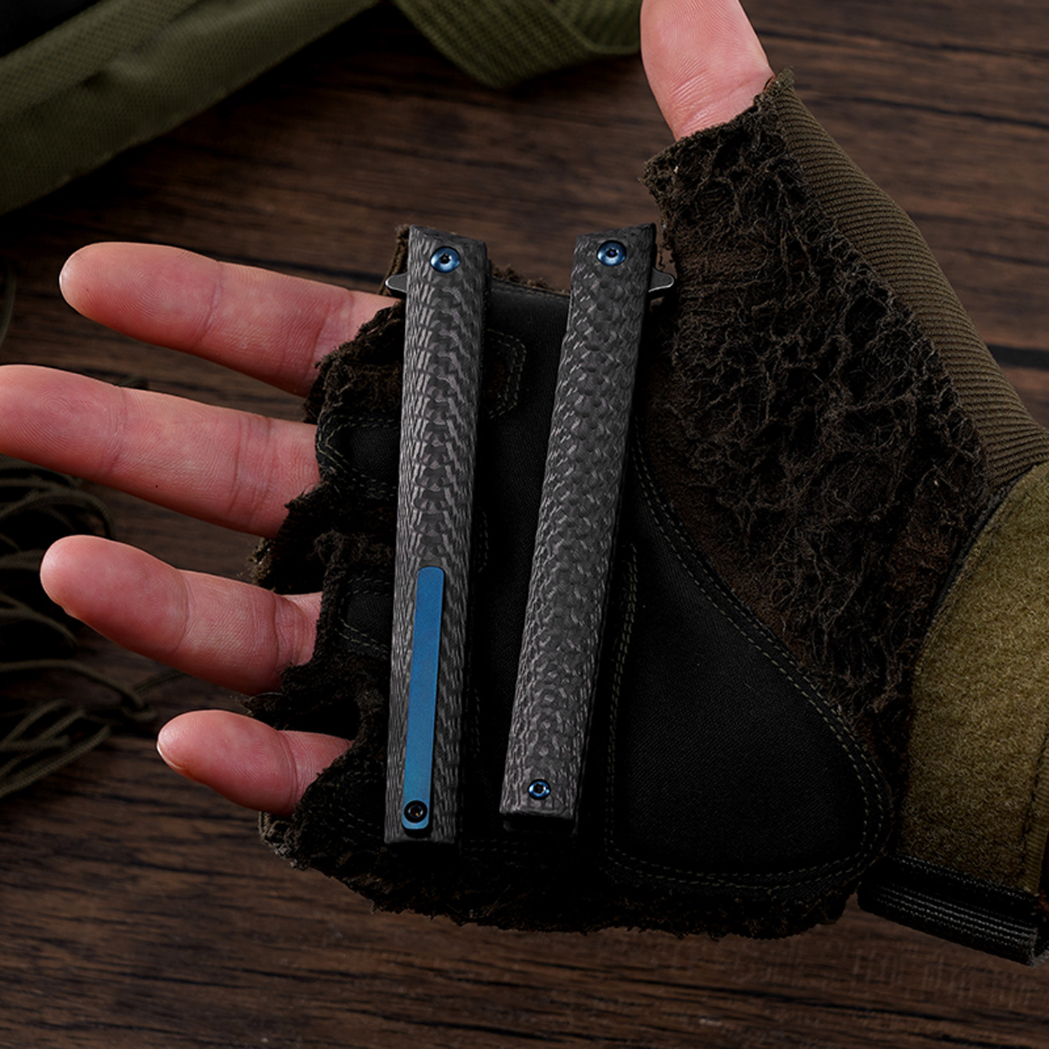 Klaken Knives - B13-CFTN-BK - Regent - Folding Knife - D2 Coated Tanto - Carbon Fiber - Black - Image 9